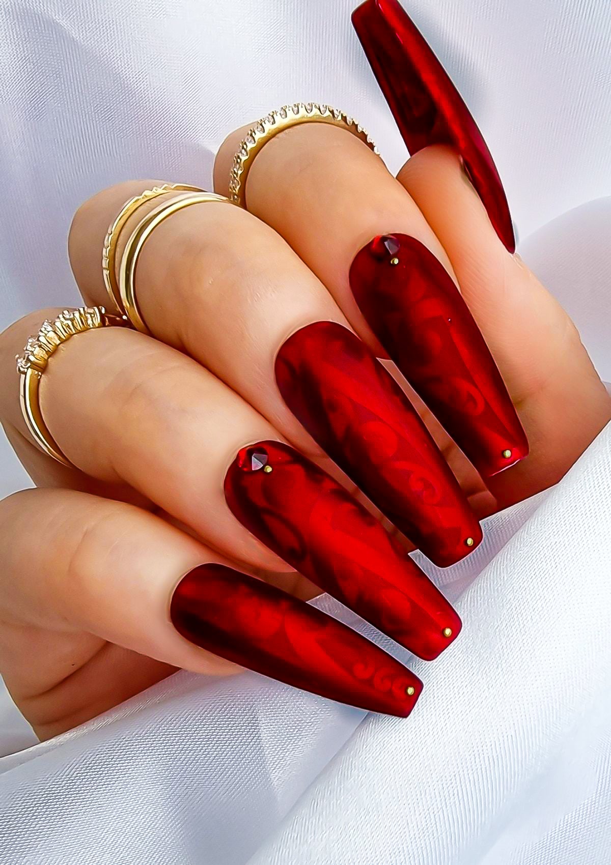 Red Maori nails 